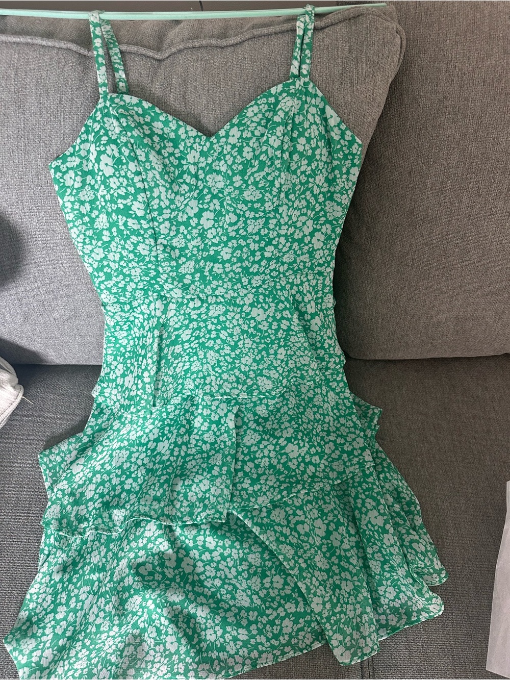 BCX Women's Green Flowy Floral Dress 
Size Small